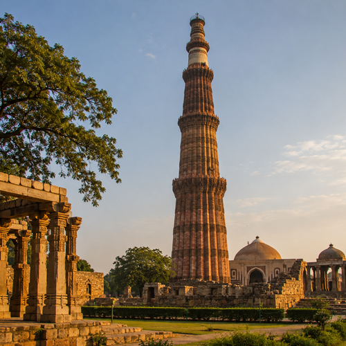 Qutub Minar victory tower sandstone carvings